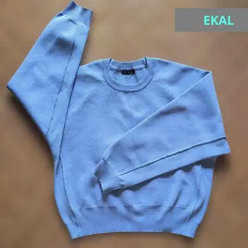 EKAL 라이트 블루 래글런 슬리브 맨투맨