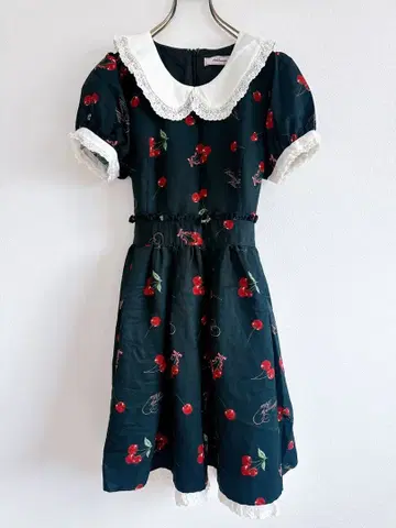 앙크루즈 체리 패턴 반팔 원피스