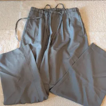 tomorrowland 와이드 팬츠 서스펜더 디자인