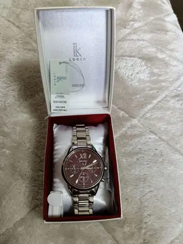 SEIKO SSVS039 크로노그래프 시계