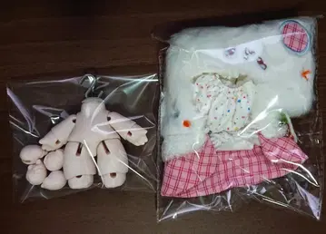 Ya!XiuGo! 슈고 슈 바디, 아웃핏