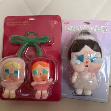 크라이 베이비 2체 세트