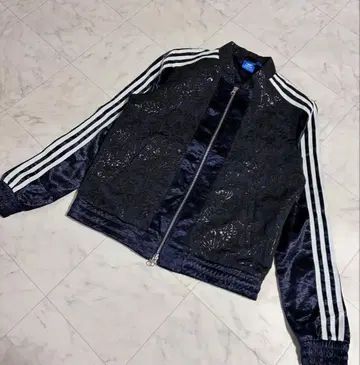 adidas 벨로아 트랙 저지