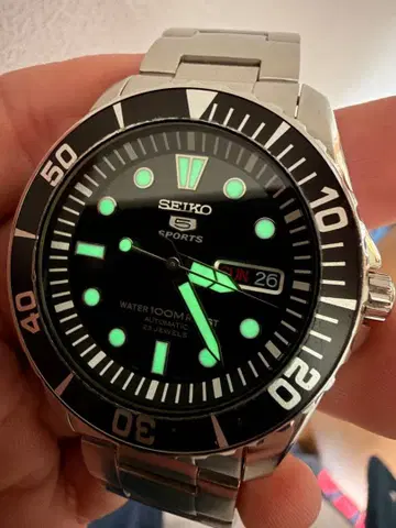 SEIKO 5 SPORTS 자동 시계