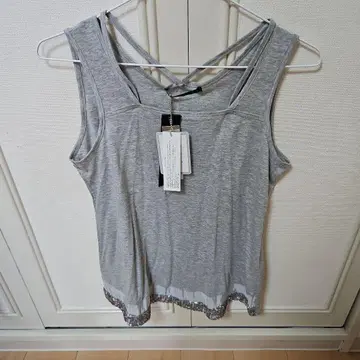 angelina 그레이 크로스 스트랩 탱크탑 미사용 새상품