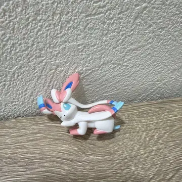 포켓몬스터 포켓몬 님피아 윙크 피규어 몬코레