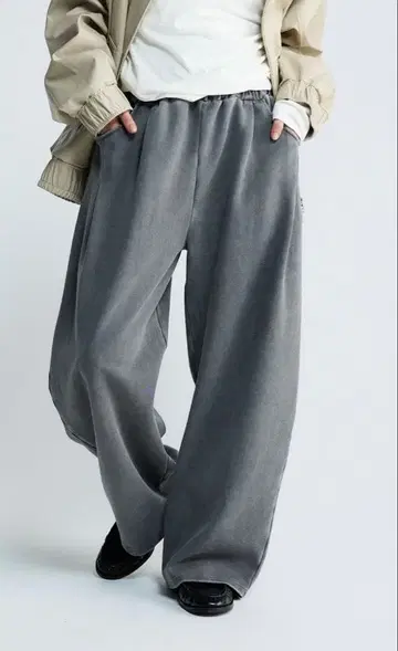 JEANASIS 지나시스 5 포켓 맨투맨 코쿤 팬츠