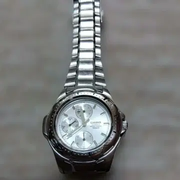 CASIO 크로노그래프 시계 실버