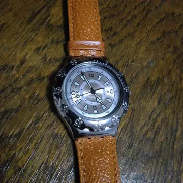 Swatch 아날로그 손목시계 실버/오렌지