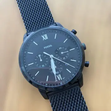 FOSSIL 블랙 메쉬 크로노그래프 시계