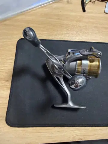 다이와 REVROS MX2506 스피닝 릴 농어 에깅