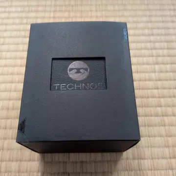 TECHNOS 크로노그래프 시계