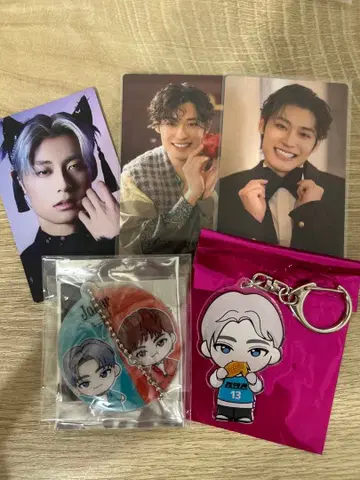 초특급 타카마츠 아로하 트레이딩 카드 묶음 판매 키링 유키