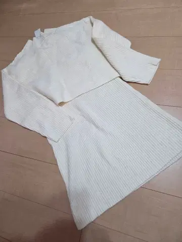 아이보리 니트 셋업