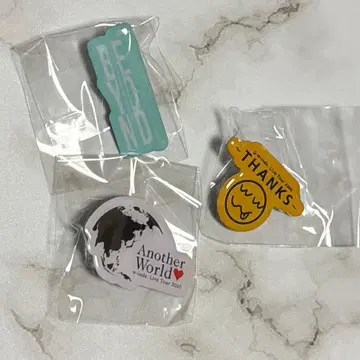 w-inds. 가챠 핀즈