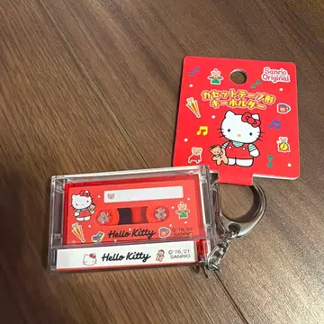 [ 2021년 출시 ] 산리오 헬로키티 미니 카세트 테이프 키링