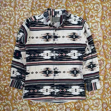 WOODS&WATER 네이티브 무늬 버튼 다운 셔츠 90s