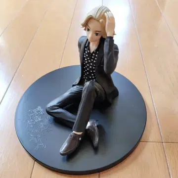 도쿄 리벤저스 피규어