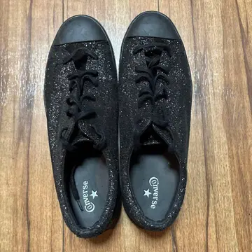 Converse 블랙 글리터 스니커즈 US9.5