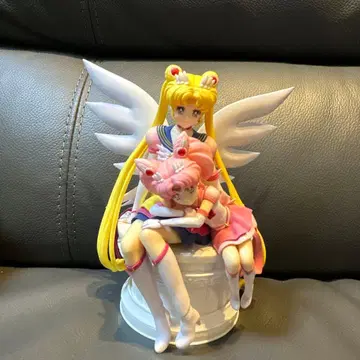 세일러문 1번 복권 A상 피규어