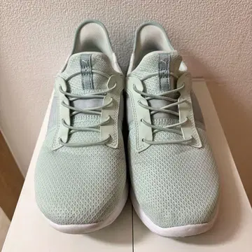 푸마 PUMA / 이즈인 여성용 러닝화 민트 그린 26