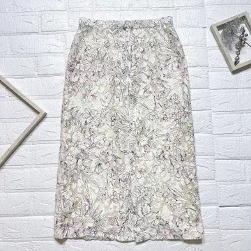 전체 레이스 타이트 스커트 아이보리 꽃무늬 실크 90% (주)마호로바