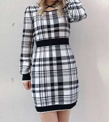 abc une face 미니 니트 원피스 셋업