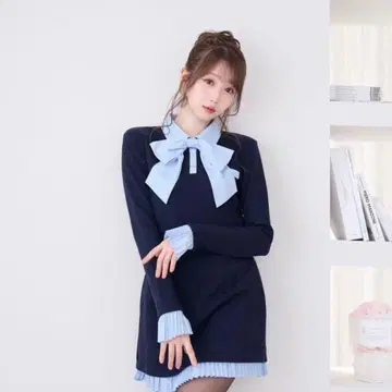 로제 뮤즈 Ribbon shirt layered set up S