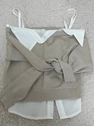 치코 니트 뷔스티에