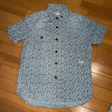 AVIREX 플로럴 패턴 셔츠 M