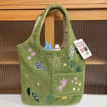 지브리파크 한정판 모험비행단 대창고 이웃집 토토로 리버서블 미니백