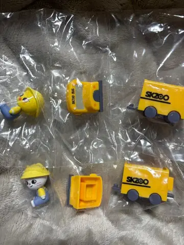 skzoo 스쿨버스 피규어 세트 현진 필릭스