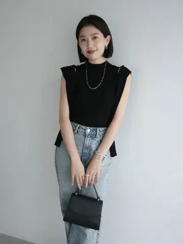 anuans 머서라이즈 코튼 리브 니트탑 BLACK