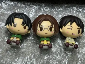제일복권 진격의 거인 벽 너머의 세계 I상 쵸코놋코 피규어 3종 세트