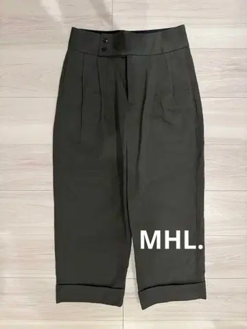 MHL. 다크 카키 투 턱 코튼&린넨 팬츠 여성용