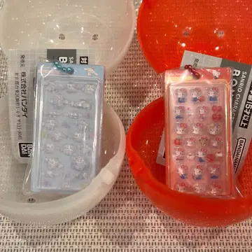 산리오 헬로키티 시나몬 모자 꽁지 드롭 씰 가챠가챠 본드로