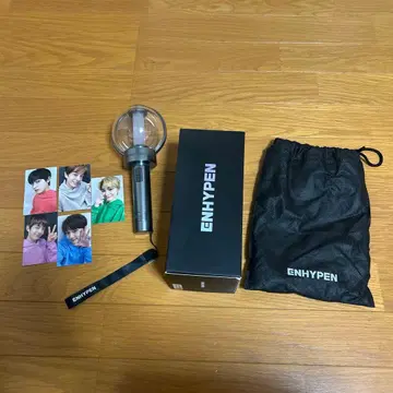 ENHYPEN 응원봉 포토 카드 포함