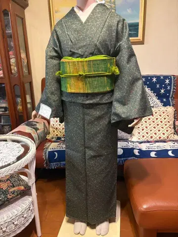 꽃무늬 코몬 이중 기모노 짙은 녹색 오비 장식 천 세트