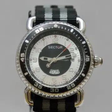 SECTOR 세크터 손목시계 남성용 방수 NATO 벨트 새상품급 쿼츠