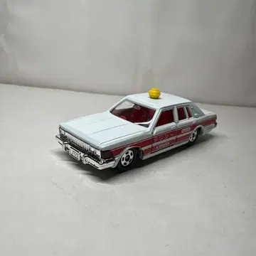 토미카 일본제 블랙 상자 닛산 세드릭 택시