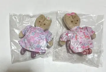 마론 크림 시크릿 마스코트 브로치