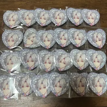 니지산지 쿠츠하 준브라 6월의 신부 랜덤 하트형 캔뱃지 24개