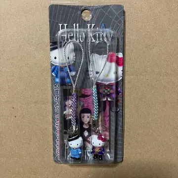 헬로키티 파라다이스 키스 야자와 아이 콜라보 페어 끈 장식 스트랩