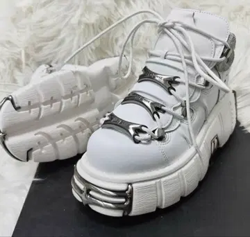 NewRock풍 뉴락 Gimmick Boots y2k SWAG