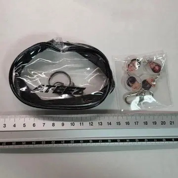 ATEEZ makestar sydney 파우치 키링 홍중우영