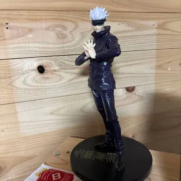 주술회전 고죠 사토루 피규어