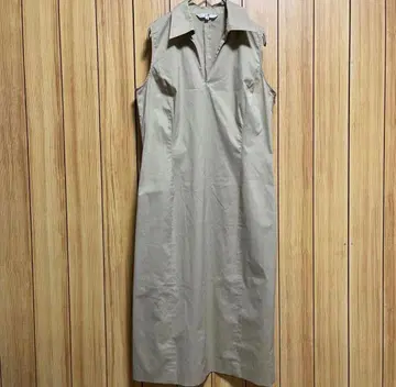 23구 슬리브리스 원피스 카라 부착 오버롤 스커트 V넥 베이지 L