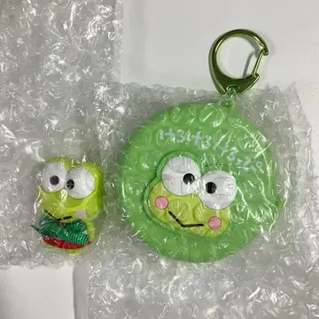 산리오 시크릿 거울 포함 컴팩트 브러쉬 시크릿 핀즈