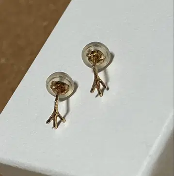 cui-cui 작은 새 발자국 버드 풋 귀걸이 [ K10 ]