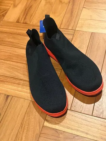 미즈노 스니커즈 블랙/오렌지 25.0cm